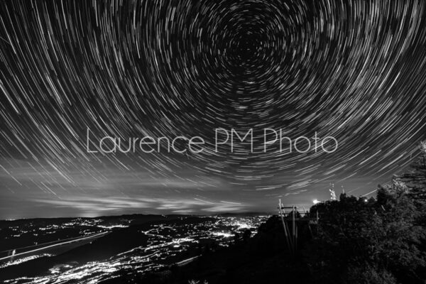 Achat de circumpolaire sur le mont Revard à Aix les Bains en noir et blanc